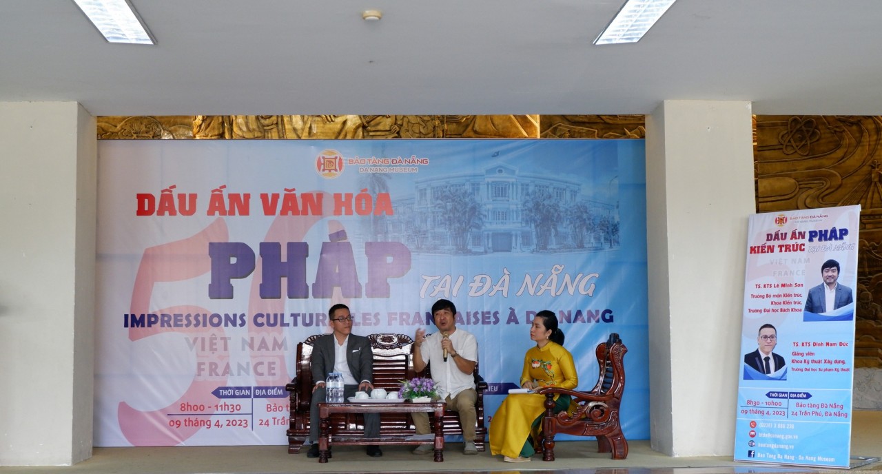 A talkshow on French architectural imprints in Da Nang was also held to discuss the formation of Da Nang urban areas during the French colonial period, and seek measures to preserve and promote the values of French architectural works in the city. Source: Da Nang Museum A talkshow on French architectural imprints in Da Nang was also held to discuss the formation of Da Nang urban areas during the French colonial period, and seek measures to preserve and promote the values of French architectural works in the city. Source: Da Nang Museum