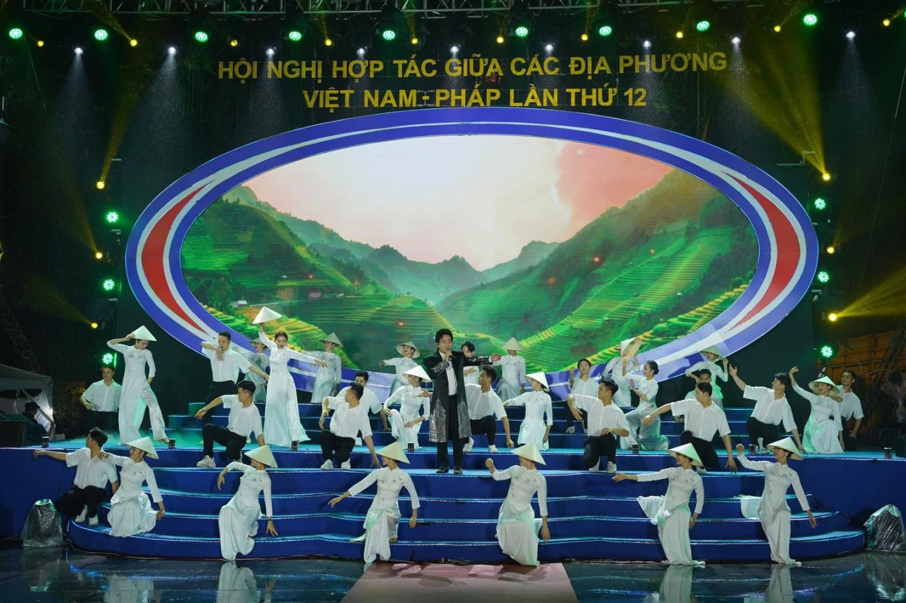 Events Bring Vietnam, France Closer in Hanoi