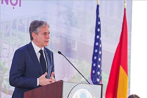 US Secretary of State Antony Blinken speaks at the press briefing in Hanoi on April 15. (Photo: VNA)