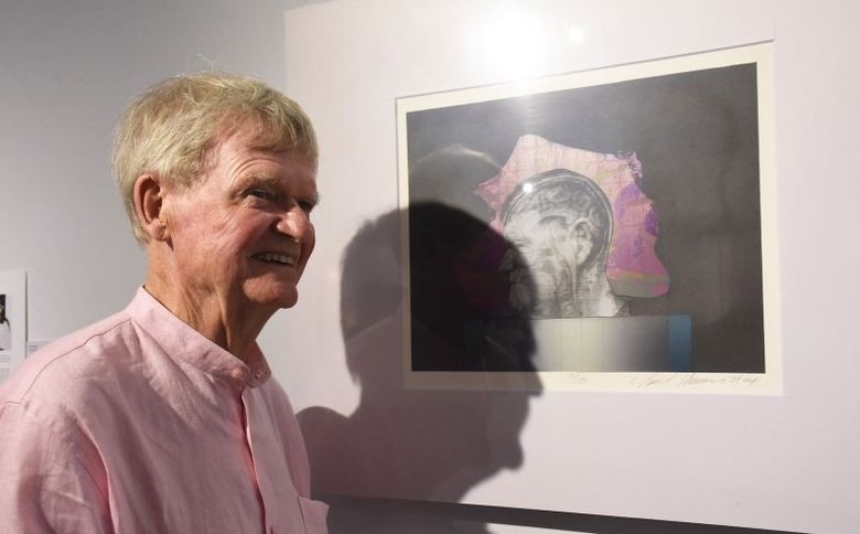 David Thomas next to one of his works. Photo: NDO