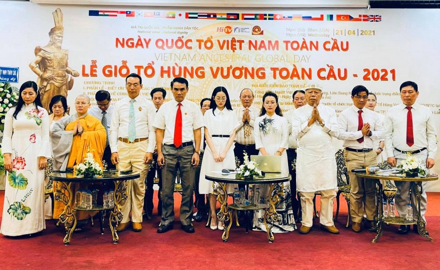 Overseas Vietnamese Uphold Mission to Preserve National Characteristics Abroad