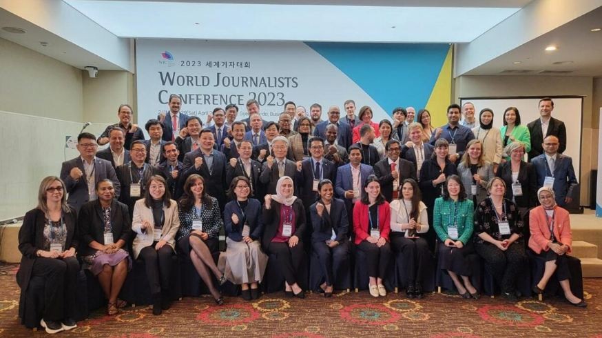 Journalists attend the conference. Photo: JAK