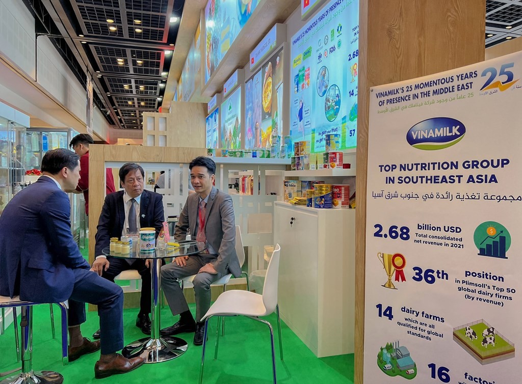 vietnam uae to enhance cooperation in more practical manner