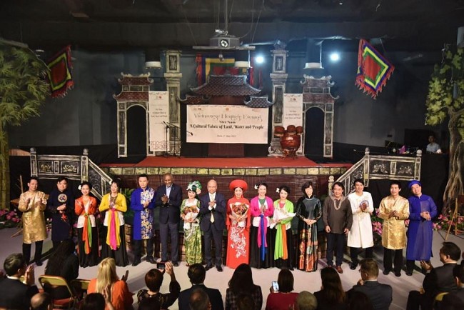 Vietnam Heritage Evening Held in France