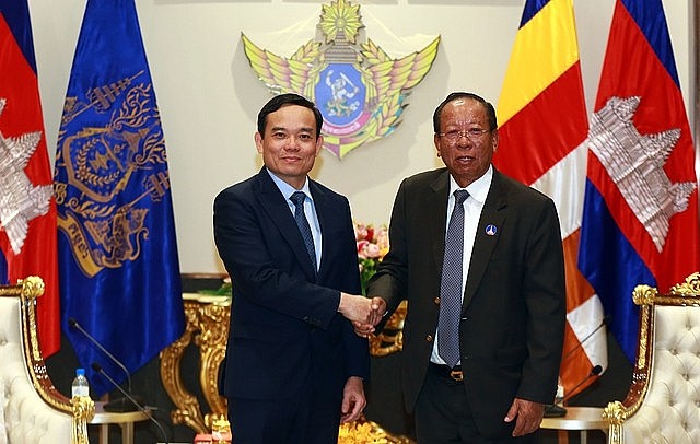 Vietnam, Cambodia Strengthen People-to-people Exchanges to Cultivate Traditional Friendship