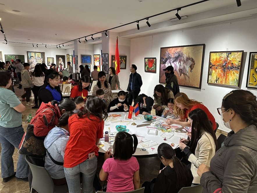 Spotlight International Art 2023 Features Viet Culture | Vietnam Times