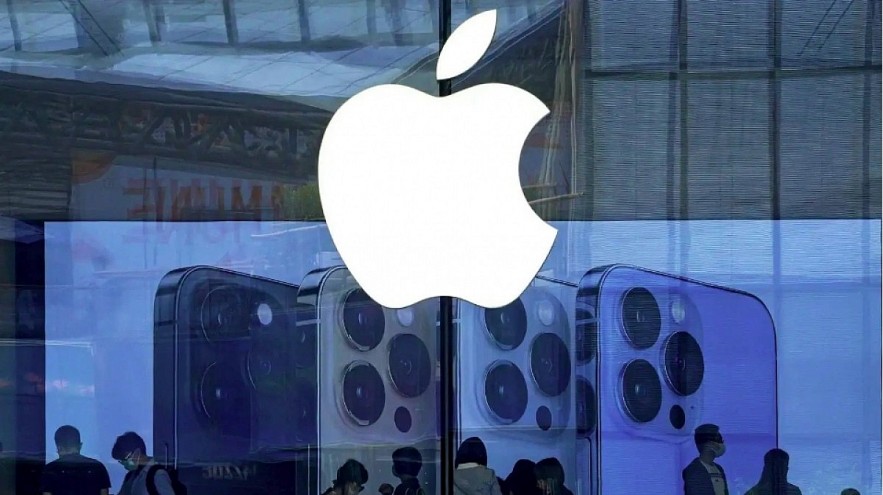 Vietnamese customers will be able to have access to Apple products and services when an Apple Store online is inaugurated on May 18. (Photo: markettimes.vn)