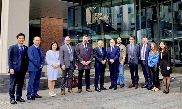 vietnam northern ireland strengthen educational cooperation