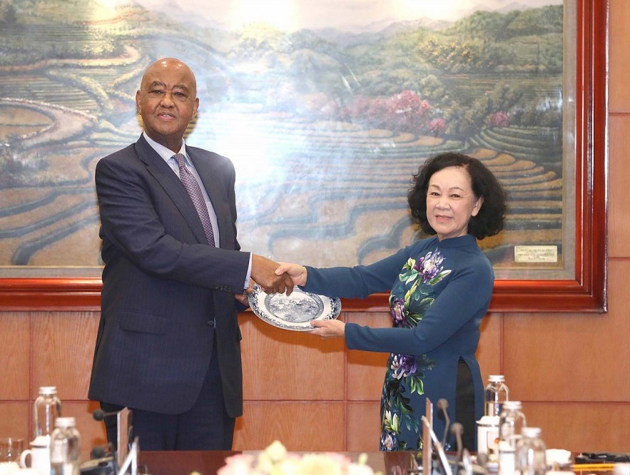Vietnam and Tanzania Seek to Boost Cooperation