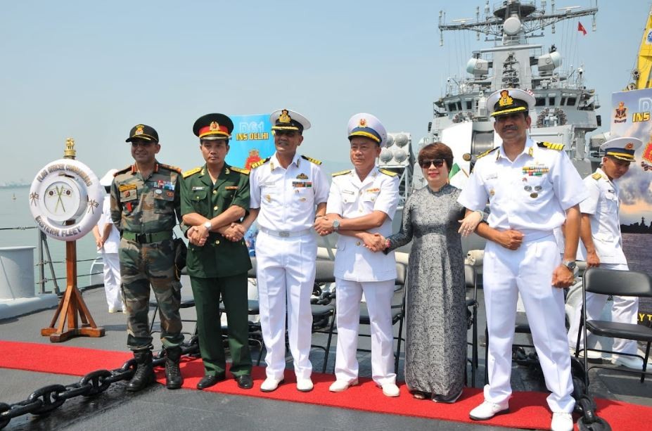 Indian Naval Ships Begins Visit to Da Nang City