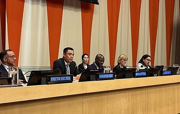 Countries Hail Vietnamese Government’s Leadership in SDGs Implementation