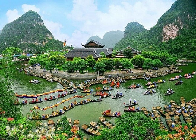 Ninh Binh among World's Top 10 Best Hidden Family Vacation Spots