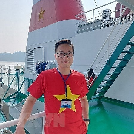 Truong Sa Archipelago in Hearts of Overseas Vietnamese