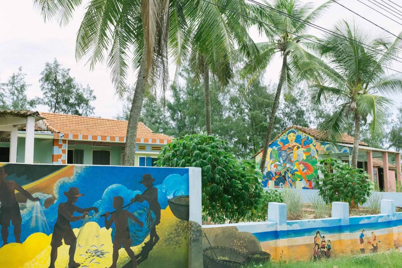 Murals of all kinds cover the buildings at Tam Thanh Mural Village. Photo: Kristen Wells