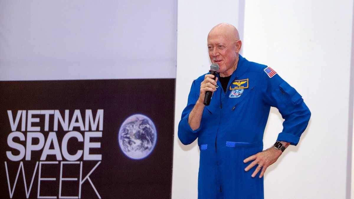 NASA Week in Vietnam Kicked Off