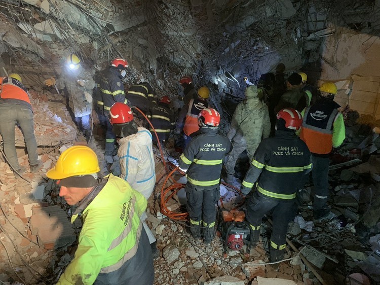 Vietnam - Turkey rescue story