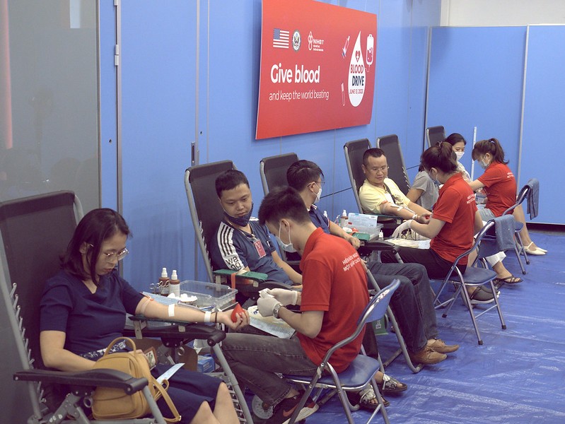 Vietnam, US Promote "Blood Drive" Campaign for World Blood Donor Day