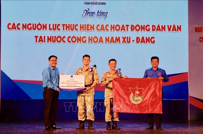 exchange held for hcm city youth and vietnamese peacekeepers