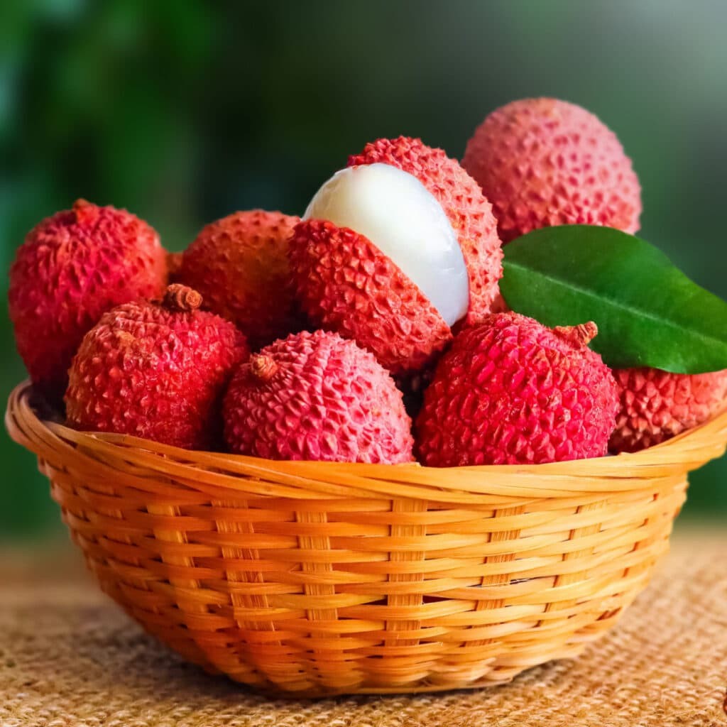Vietnamese Seedless Lychees Reach Out To Japan and UK