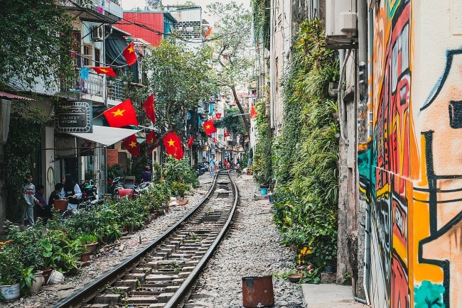 Hanoi Ranked One Of The Safest Countries For Female Travelers