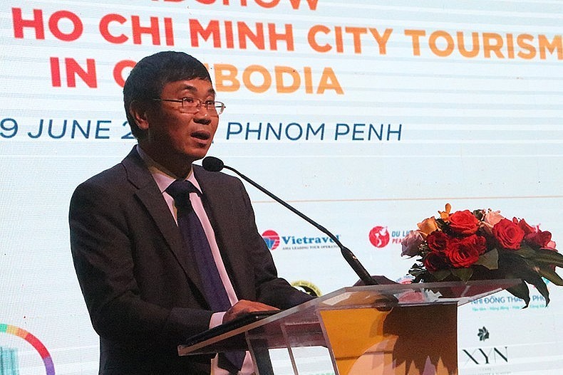 Counsellor of the Vietnamese Embassy in Cambodia Ngo Van Tuat speaks at the event. Photo: Nguyen Hiep