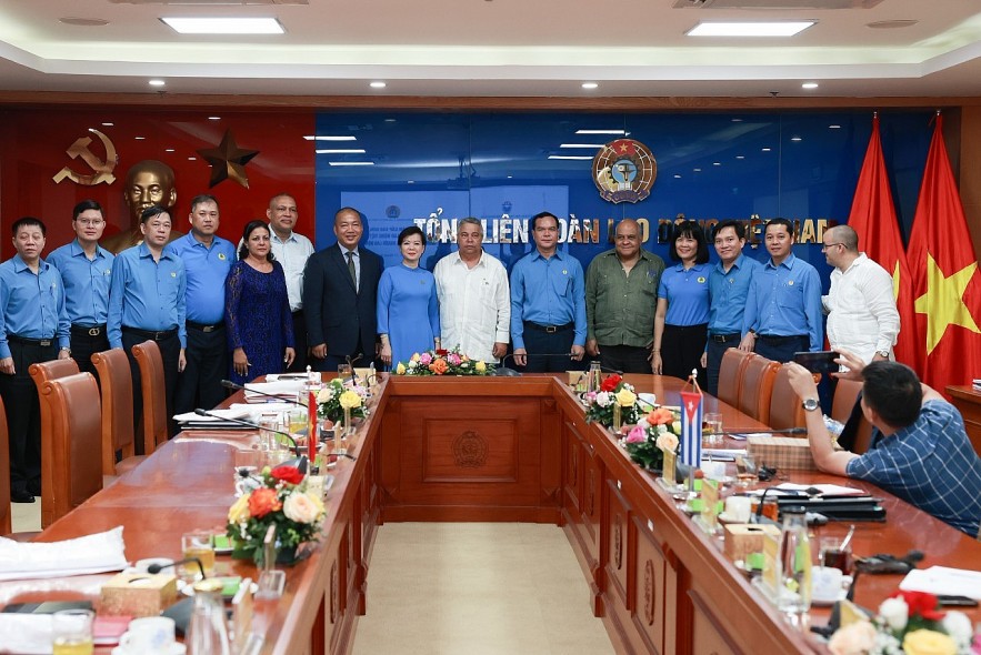 Vietnam, Cuba's Trade Unions Share Experiences, Expertise