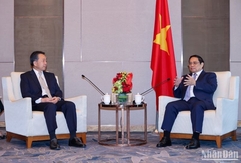 Prime Minister Pham Minh Chinh  and Vice President of the Chinese People's Association for Friendship with Foreign Countries (CPAFFC) Yuan Mindao. Source: NDO