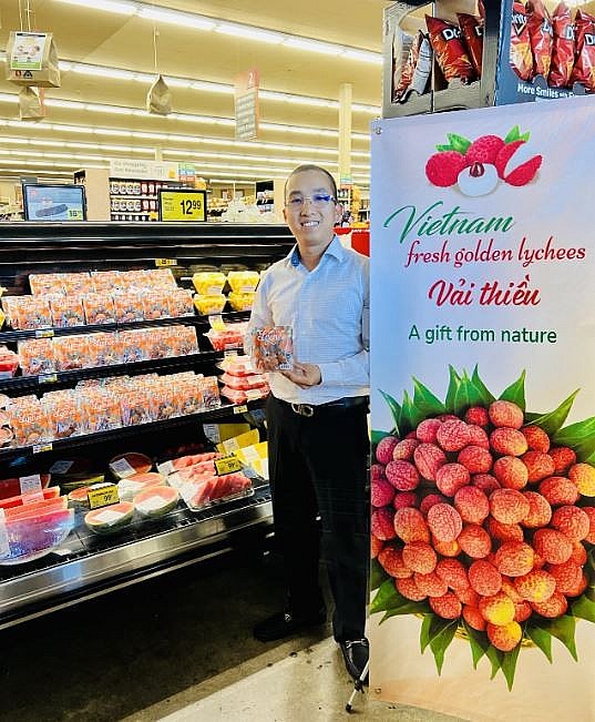 Vietnamese Entrepreneurs Network in US Promotes Lychee to Southern California