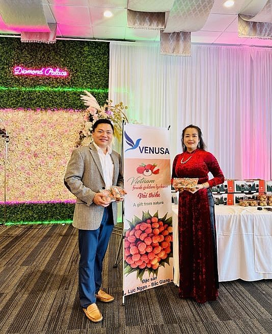 Vietnamese Entrepreneurs Network in US Promotes Lychee to Southern California