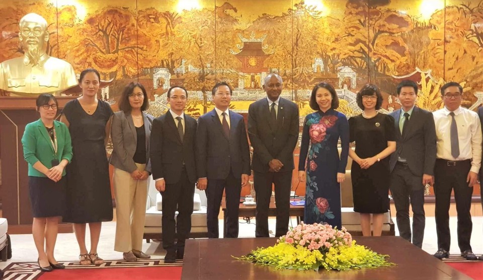 UNESCO Accompanies Hanoi in Protecting Cultural Heritage