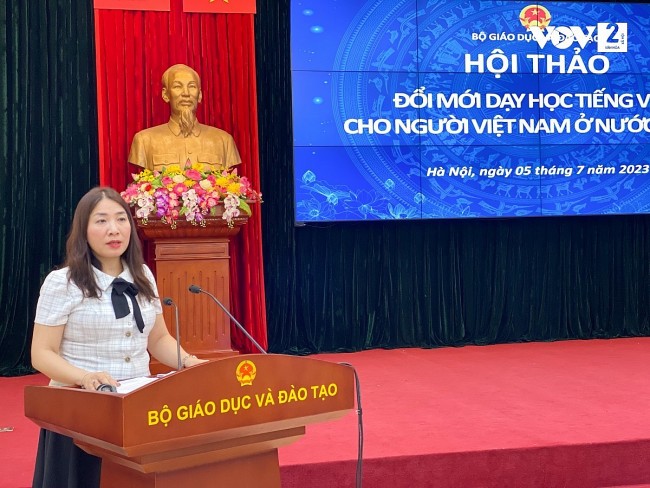 Vietnamese Language Teachers Revise Learning Methods for Overseas Viets