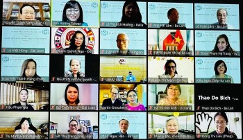 100 Vietnamese Teachers Share Teaching Experience Abroad
