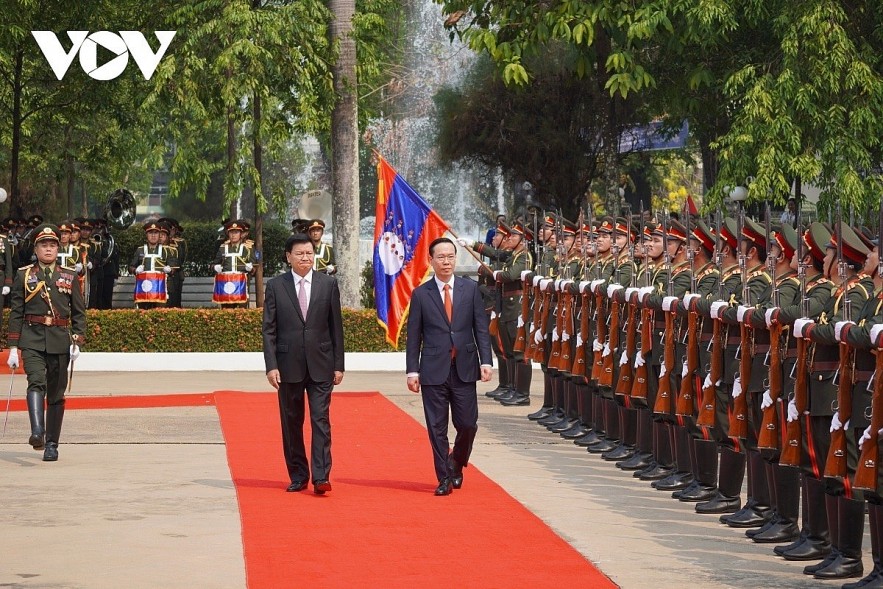 The official welcome ceremony for President Vo Van Thuong during his visit to Laos in April 2023.