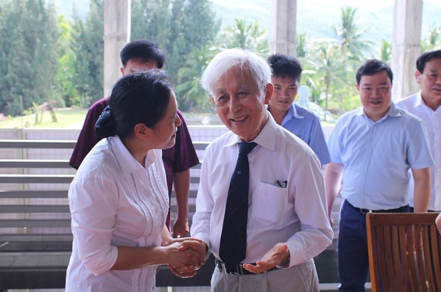 Interdisciplinary Science Center in Binh Binh Brings International Scientists to Vietnam