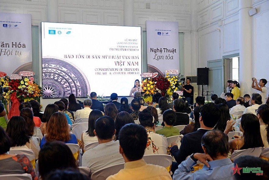 An overview of the inauguration ceremony of the UNESCO Centre for Conservation of Vietnam'sFine Arts and Cultural Heritage. (Photo: PANO)
