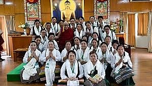 Life in Dolma Ling Monastery - A Shining Beason of Women  Empowerment in Buddhism