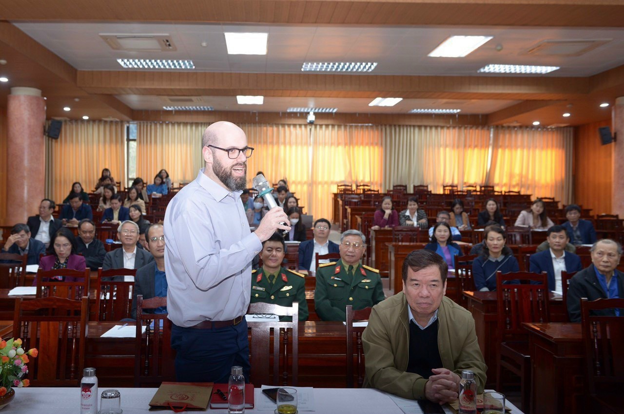 Expat Spotlight: Amiad Horowitz - Political Journalist Who Bridges Vietnam and Foreign Readers