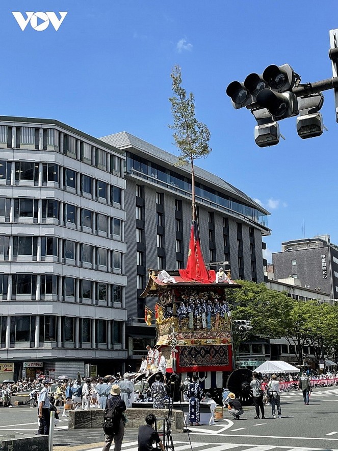 Vietnamese Traditional Cultural Values Brought to Japan's Gion Festival Vietnamese Traditional Cultural Values Brought to Japan's Gion Festival