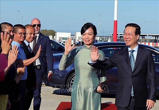 President Vo Van Thuong and his spouse at Fiumicino airport in Italy. (Photo: VNA)