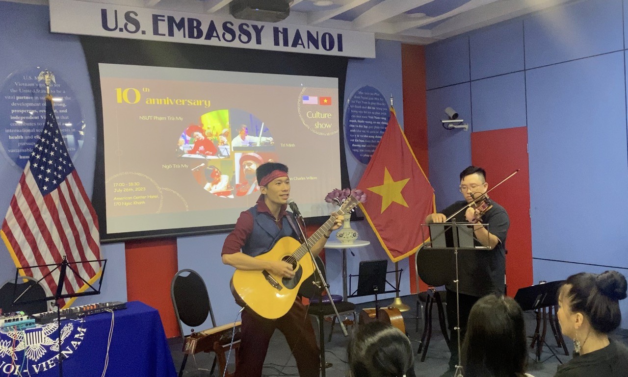 The Vietnam - US 10th Anniversary Culture Show: A Symphony of Friendship