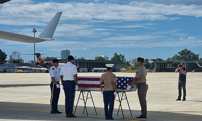 The remains of a U.S. soldier are repatriated from the Da Nang International Airport, July 29, 2023. Photo courtesy of the Ministry of Foreign Affairs
