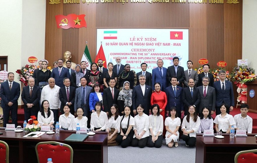 Vietnam - Iran Celebrate 50 years of Diplomatic Relations