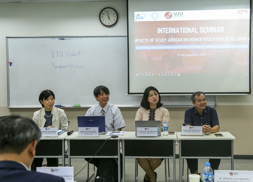 International Experts Appreciate Vietnam's Contribution to Universities in ASEAN