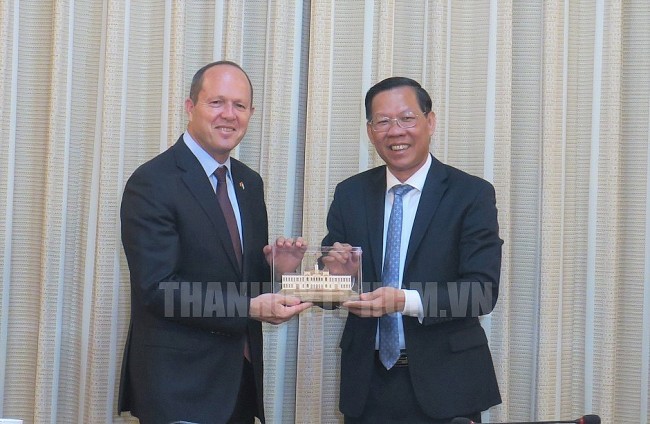 Ho Chi Minh City, Israel Promote cooperation in Innovative Start-ups