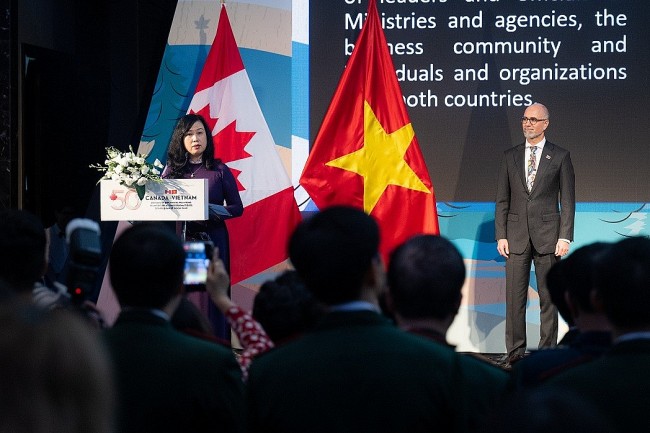 Vietnam, Canada Commemorate 50th Year of Ties in Hanoi
