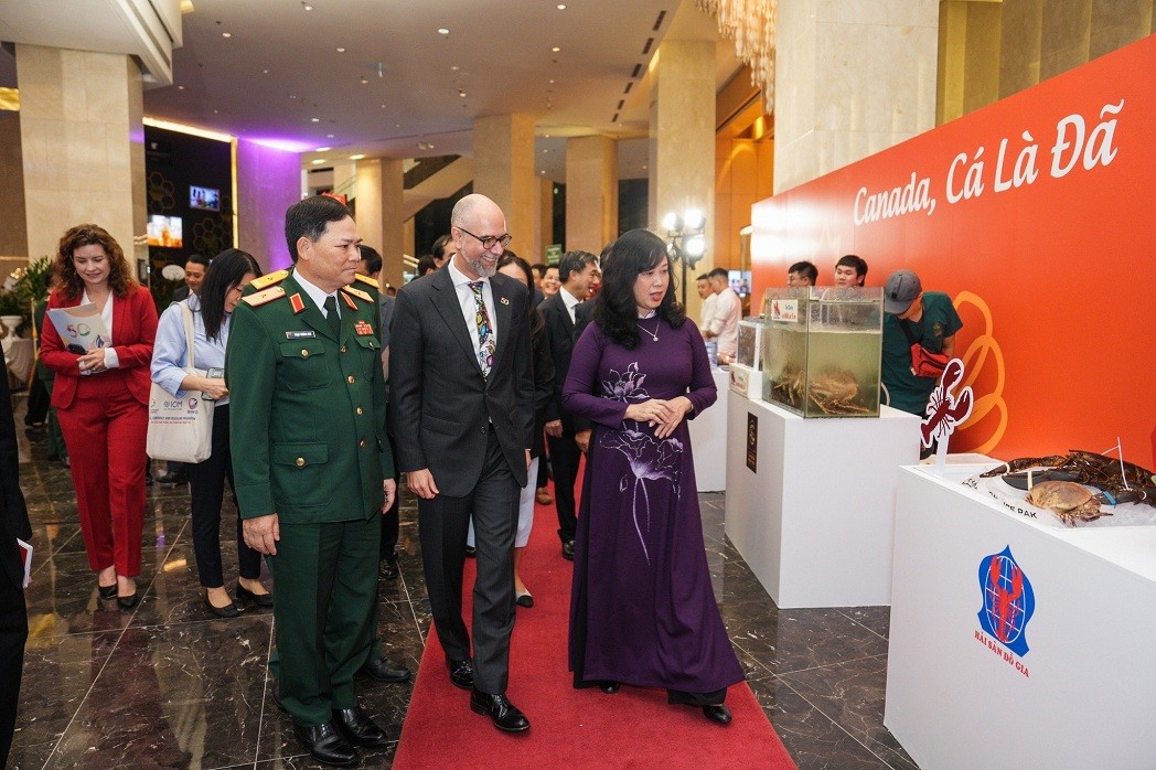 Vietnam, Canada Commemorate 50th Year of Ties in Hanoi