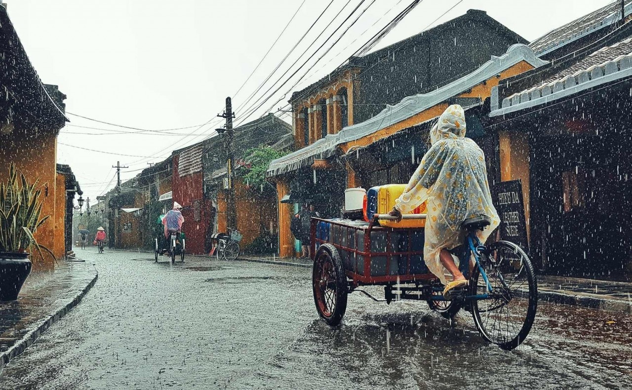 Vietnam’s Weather Forecast (August 27): Hot During The Day And Rainy At Night