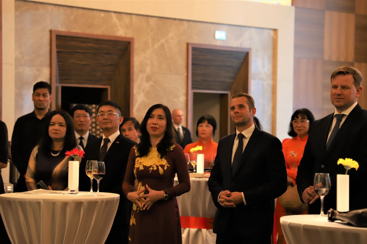 Honoring Contribution of Vietnamese Community in Slovakia