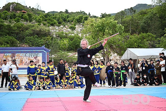 A Belgian Who Practices Vietnamese Traditional Martial Arts For 20 Years