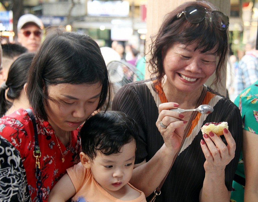 A British weekend in Hanoi